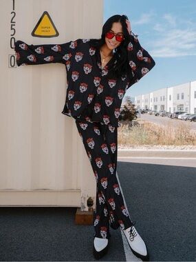 Dressed in LALA Pants & Jumpsuits for Women on Sale up to 90% Off: Poshmark Dressed in LALA Pants & Jumpsuits for Women on Sale up to 90% Off: Poshmark